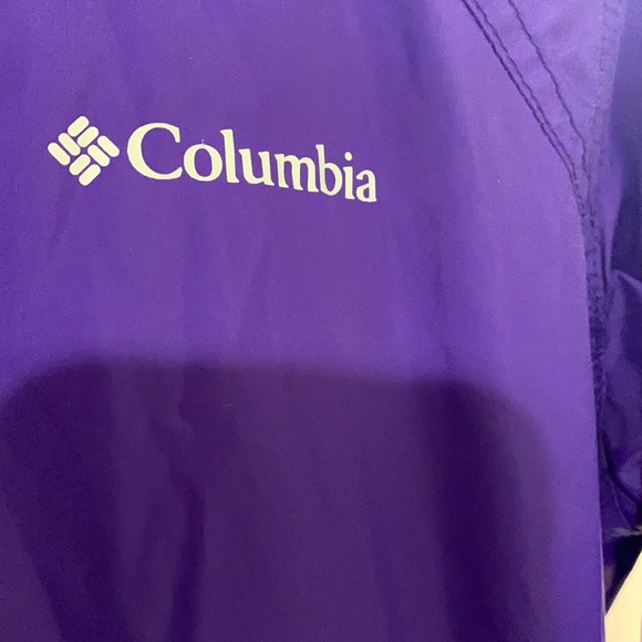 Columbia Rain Jacket - Picture 3 of 8